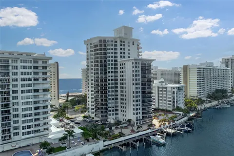 5660 Collins Ave # 9C, Miami Beach FL 33140