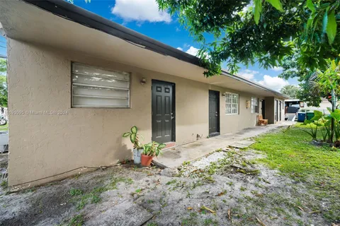 5401 NW 22nd St, Lauderhill FL 33313