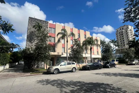 221 Majorca Ave # 407, Coral Gables FL 33134