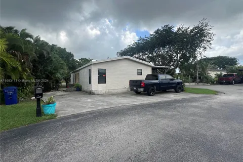 34673 SW 187th Pl, Homestead FL 33034