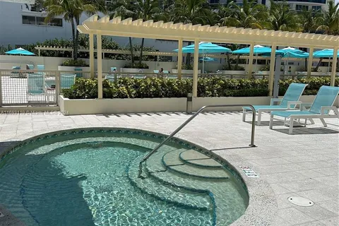 2501 S Ocean Dr # 1208, Hollywood FL 33019