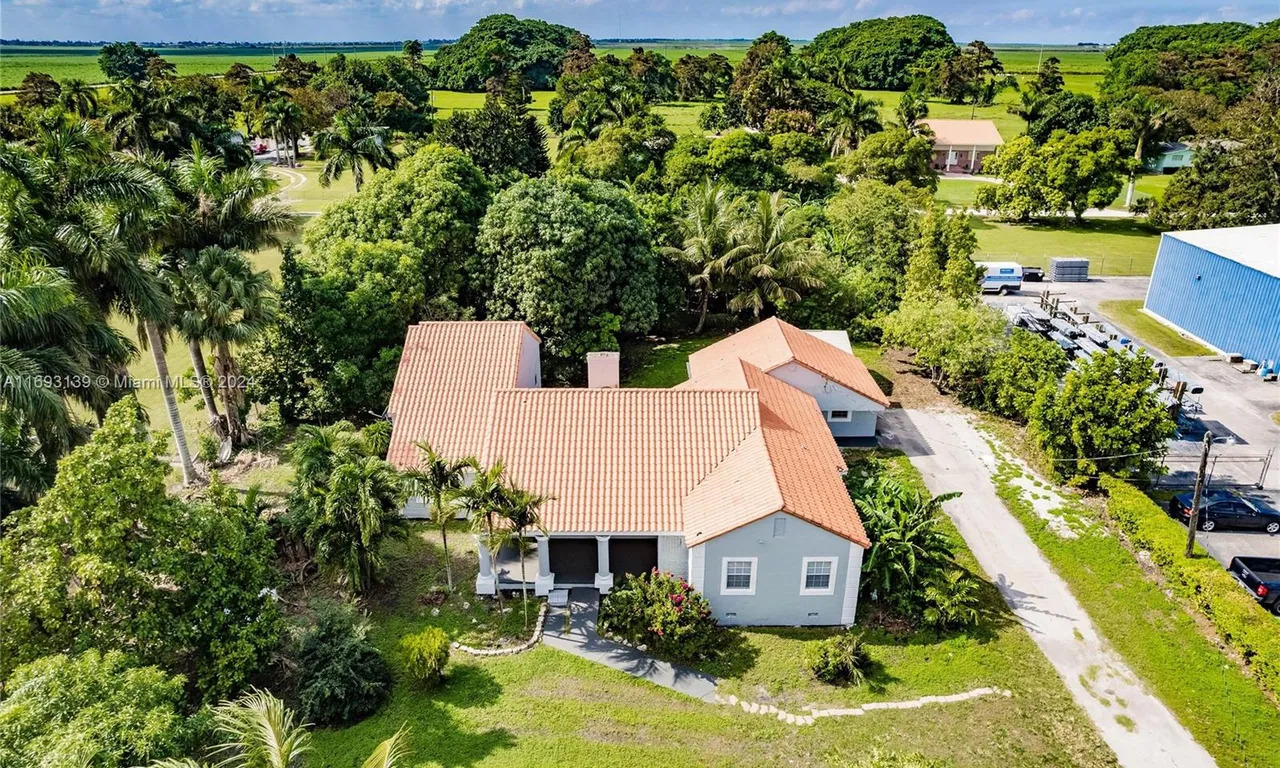 200 SW 16th St, Belle Glade FL 33430