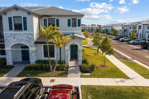 13312 SW 286th St, Homestead FL 33033