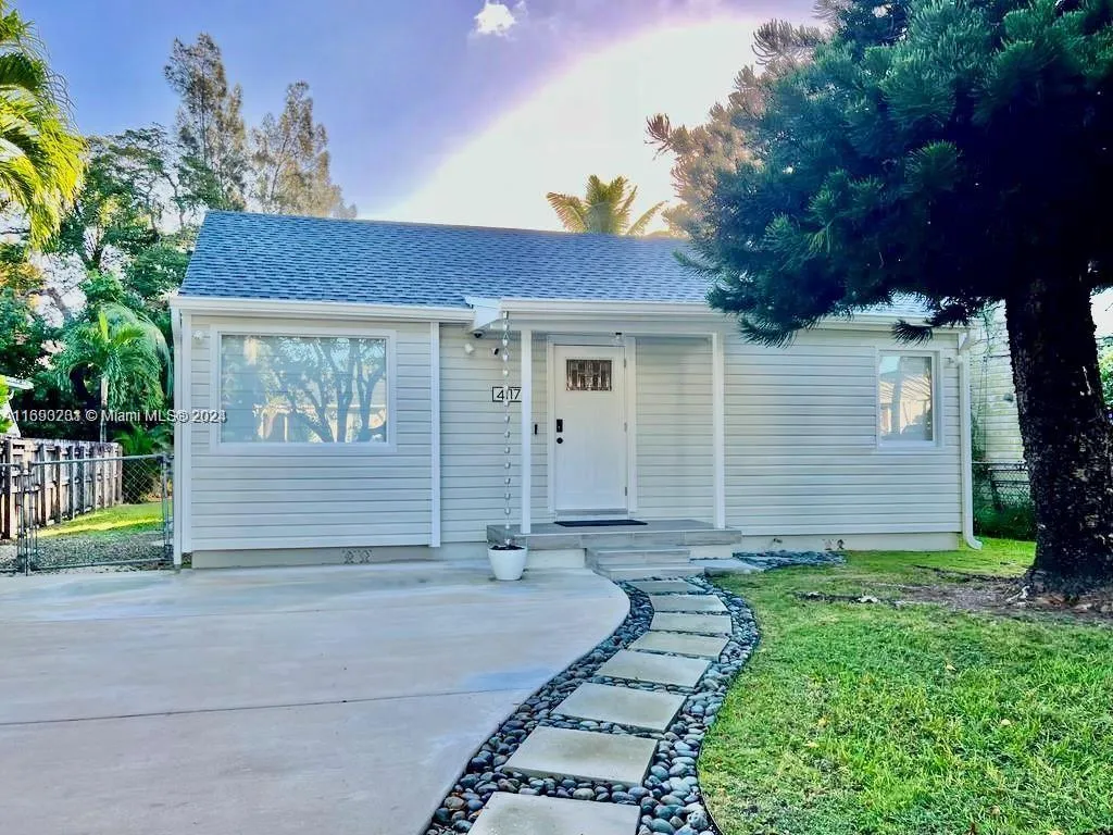 4117 SW 62nd Ave, South Miami FL 33155