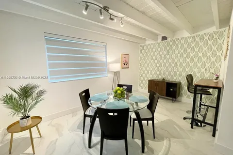 4117 SW 62nd Ave, South Miami FL 33155