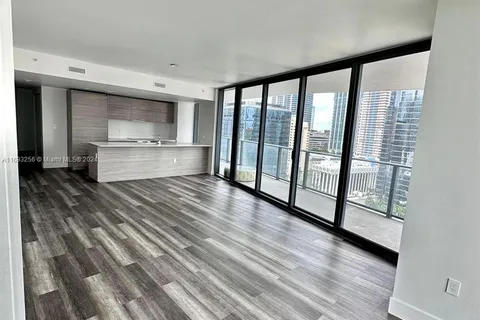 1300 S Miami Ave # 1605, Miami FL 33130