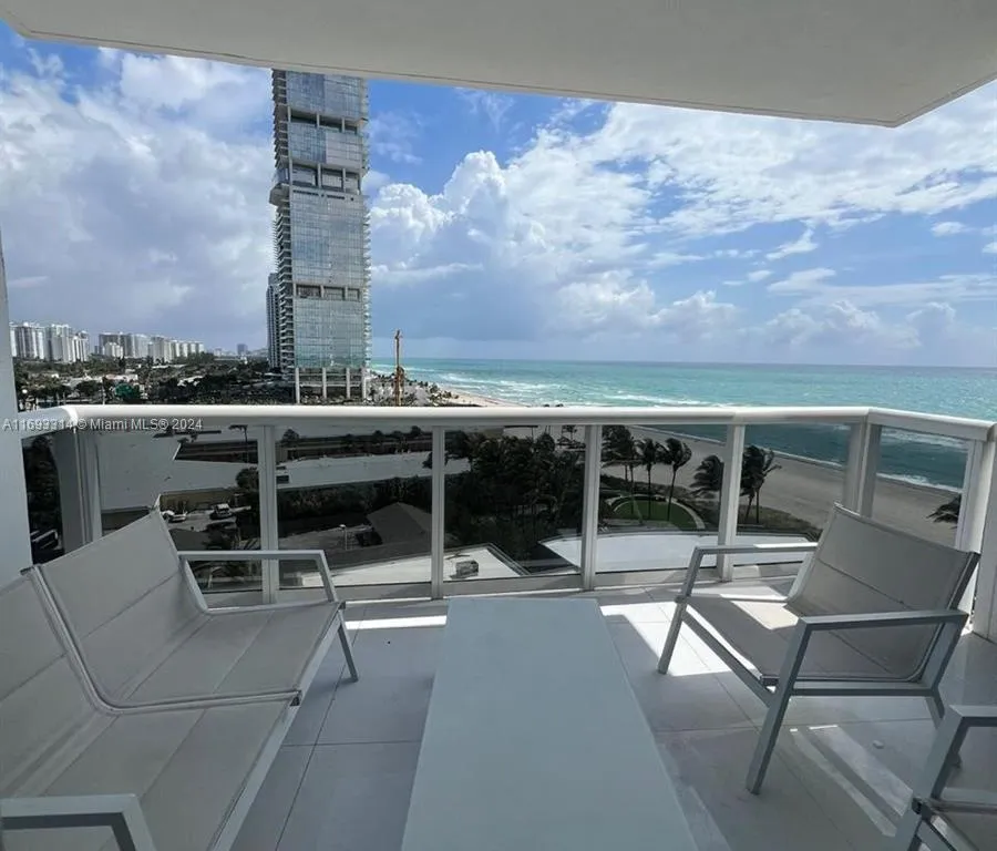 18201 Collins Ave # 1002, Sunny Isles Beach FL 33160