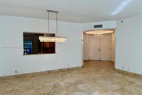 3700 Island Blvd # 202, Aventura FL 33160
