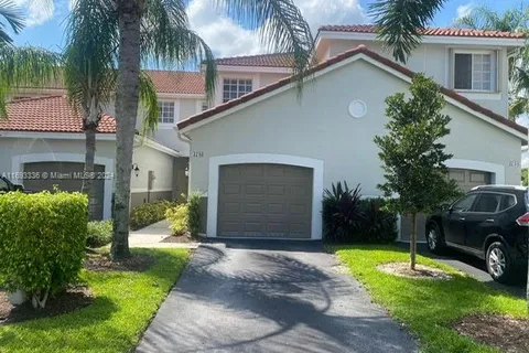 3786 San Simeon Cir, Weston FL 33331