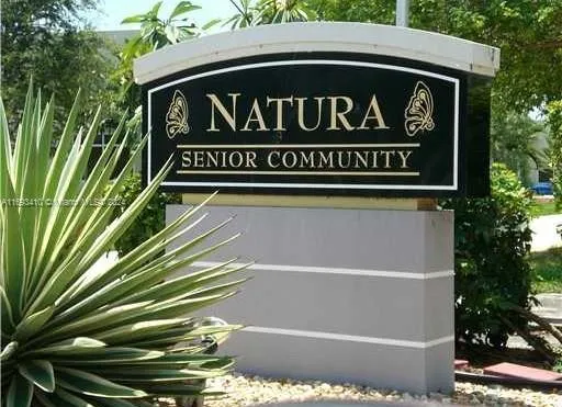 608 SW Natura Blvd # 311, Deerfield Beach FL 33441