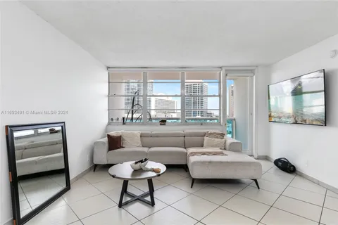 6770 Indian Creek Dr # 7A, Miami Beach FL 33141