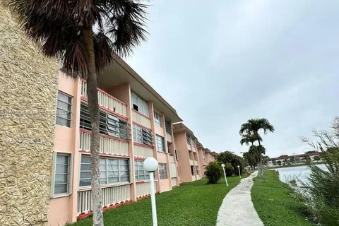 18707 NE 14th Ave # 528, Miami FL 33179