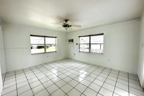 1004 N 16th Ave # 1, Hollywood FL 33020