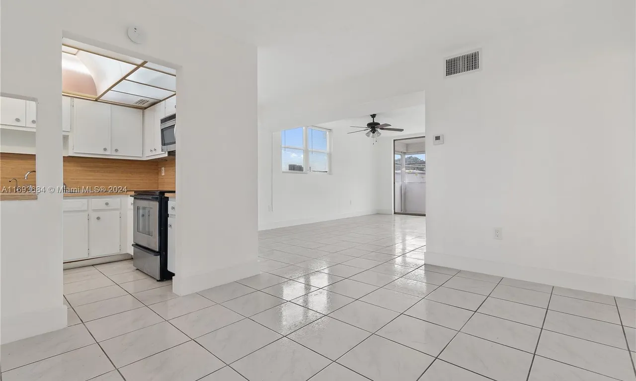 1475 NE 125th Ter # 414K, North Miami FL 33161