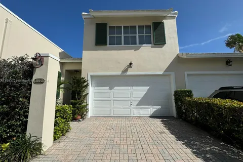 17330 Bermuda Village Dr, Boca Raton FL 33487