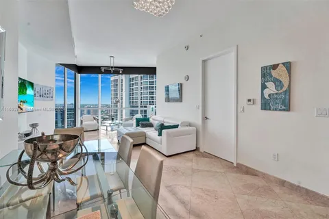 18101 Collins Ave # 5108, Sunny Isles Beach FL 33160