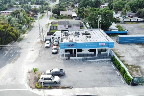 1400 NW 119th St, Miami FL 33167