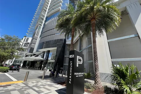 851 NE 1st Ave # 1112, Miami FL 33132