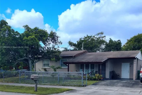 2201 SW 46th Ter, Fort Lauderdale FL 33317