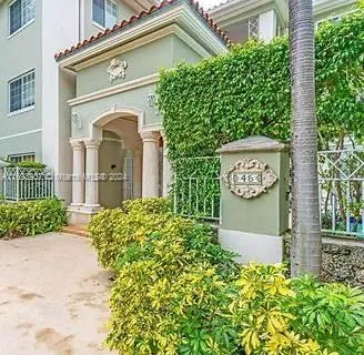 45 Antilla Ave # 2C, Coral Gables FL 33134