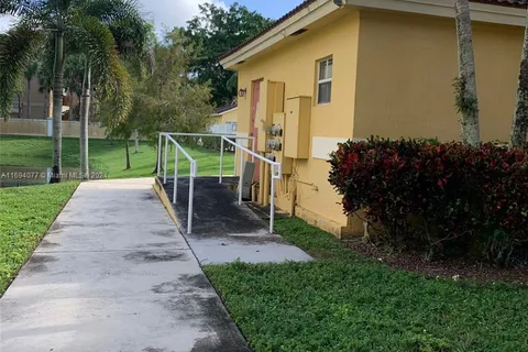 3950 NW 90th Ave # 3950, Sunrise FL 33351