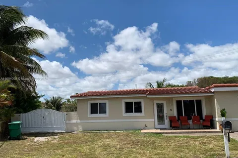 16820 NW 54th Ct, Miami Gardens FL 33055