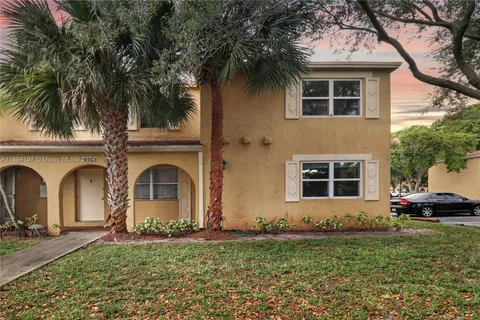 10710 La Placida Dr # 6, Coral Springs FL 33065