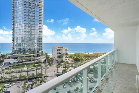 100 Bayview Dr # 1411, Sunny Isles Beach FL 33160