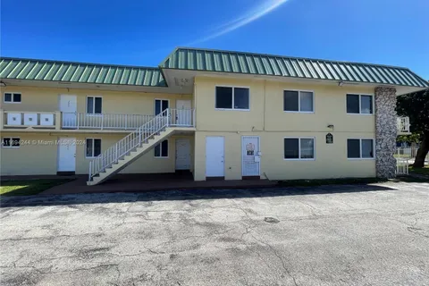 505 NW 177th St # 243, Miami Gardens FL 33169