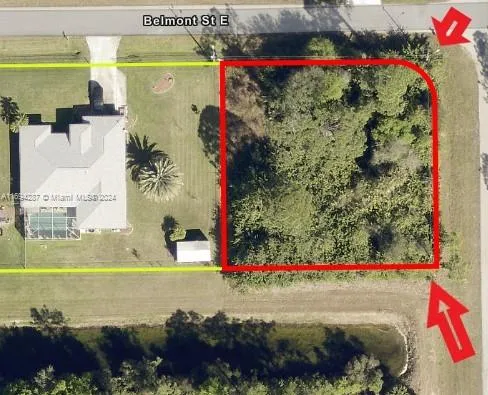 1046 Belmont St E, Lehigh Acres FL 33974