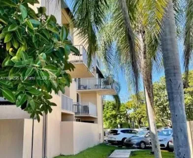 10801 SW 109th Ct # D412, Miami FL 33176