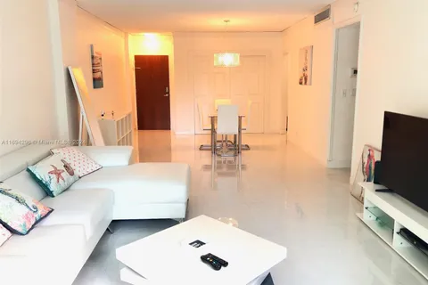 3901 S Ocean Dr # 2J, Hollywood FL 33019