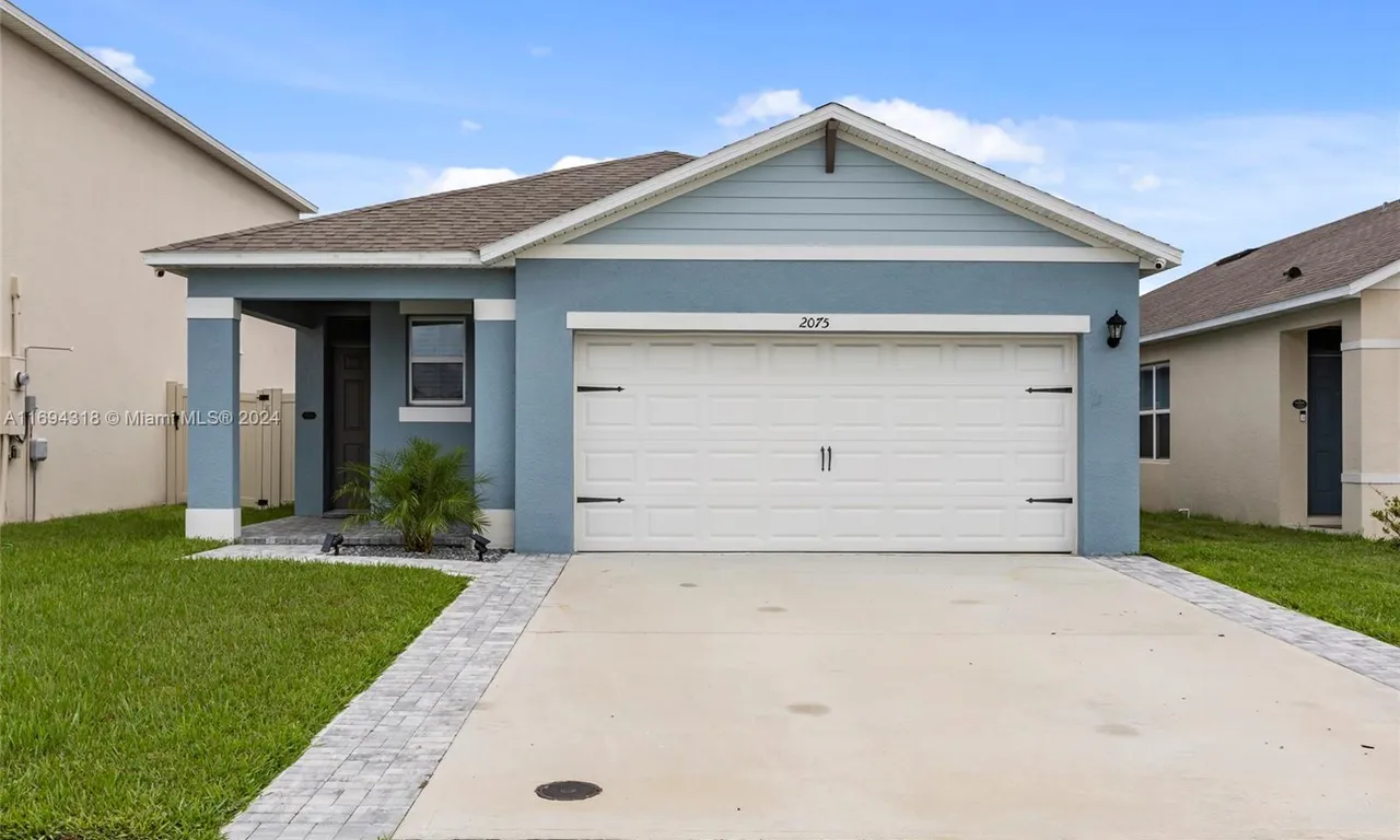 2075 Tay Wes Dr, Saint Cloud FL 34771