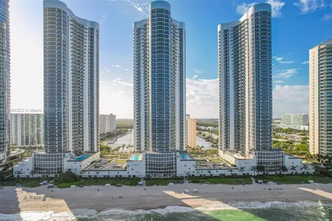 15901 Collins Ave # 2506, Sunny Isles Beach FL 33160