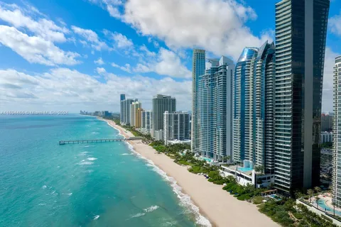 17121 Collins Ave # 1202, Sunny Isles Beach FL 33160