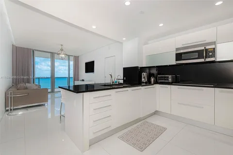 17121 Collins Ave # 1202, Sunny Isles Beach FL 33160