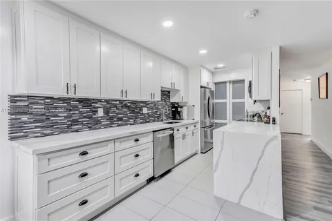 814/812 SW Thirteenth, Fort Lauderdale FL 33315