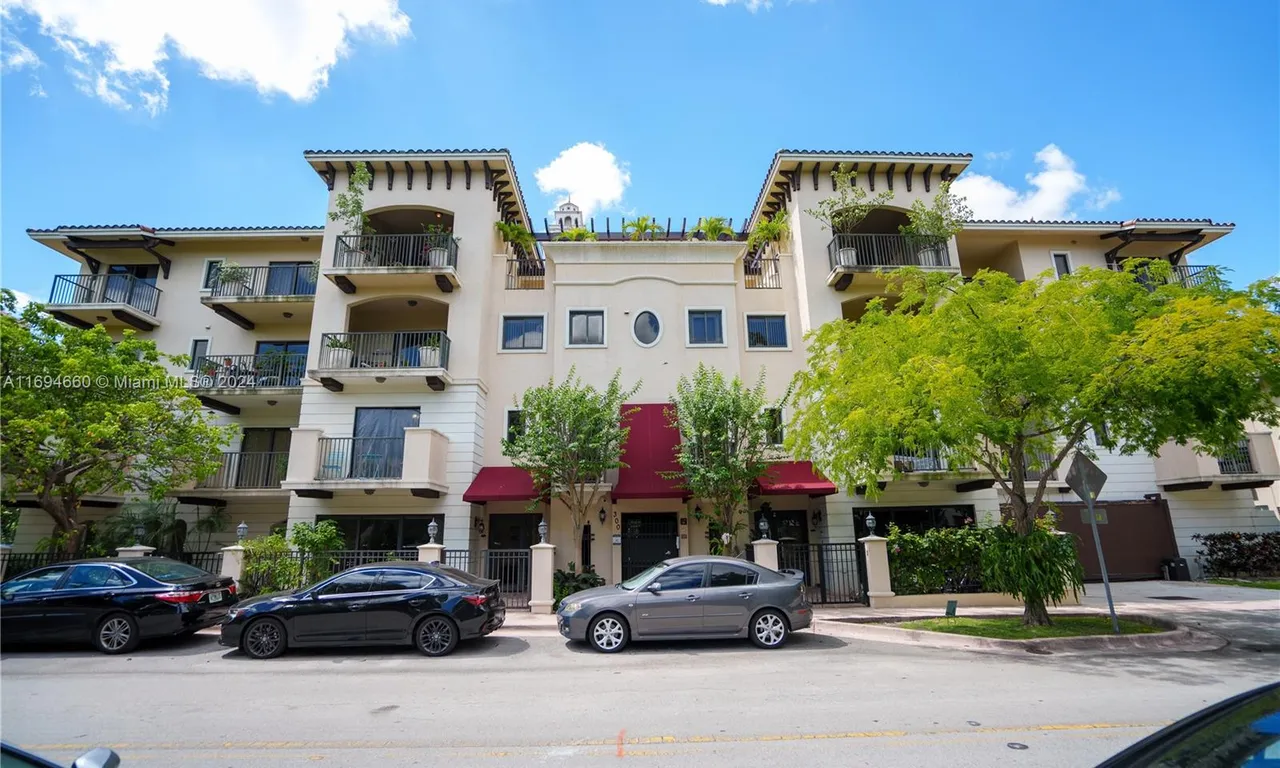 300 Majorca Ave # 205, Coral Gables FL 33134