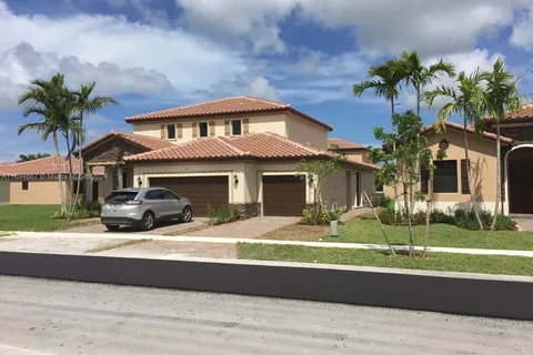 515 SE 35th Ave, Homestead FL 33033