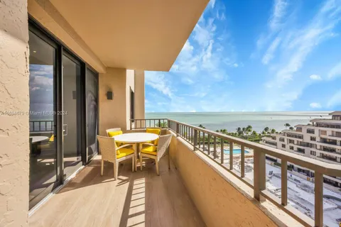 251 Crandon Blvd # 1034, Key Biscayne FL 33149