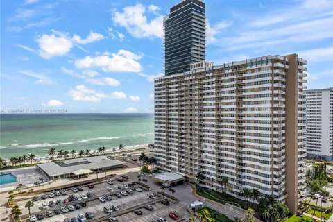 1980 S Ocean Dr # 9K, Hallandale Beach FL 33009