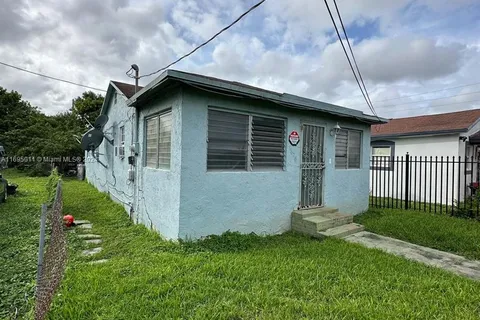 7026 NW 21st Ave, Miami FL 33147