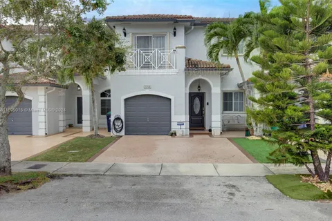 2254 SW 147th Ct, Miami FL 33185