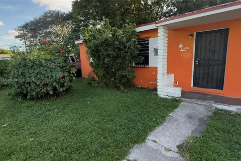 2830 NW 153rd Ter, Miami Gardens FL 33054