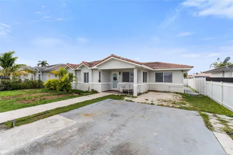 18142 SW 113th Ave, Miami FL 33157