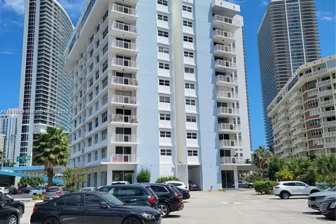 1801 S Ocean Dr # 240, Hallandale Beach FL 33009