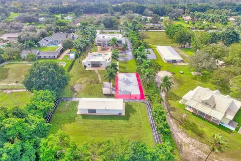 14401 Sunset Ln, Southwest Ranches FL 33330