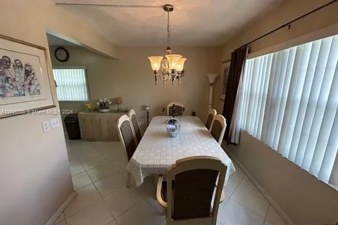 300 SW 134th Way # 314E, Pembroke Pines FL 33027