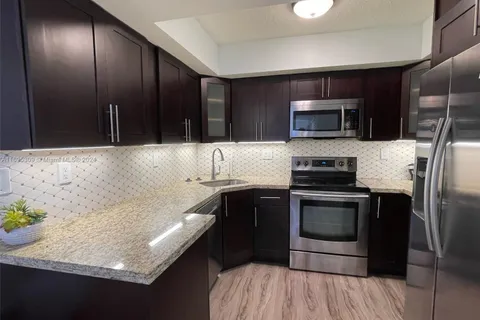 3765 Village Dr # B, Delray Beach FL 33445