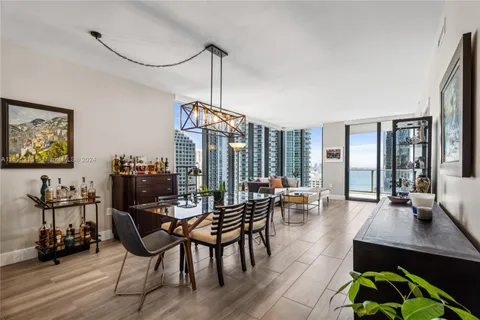 1010 Brickell Ave # 2401, Miami FL 33131